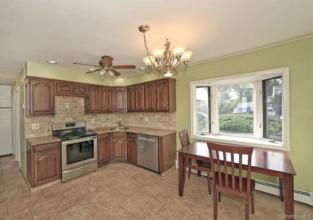 Photo 3 of Single family home for sale at 139 Horn Ln, Hempstead, NY 11756 | MLS# 1061110 | Listing updated on 2026-10-25