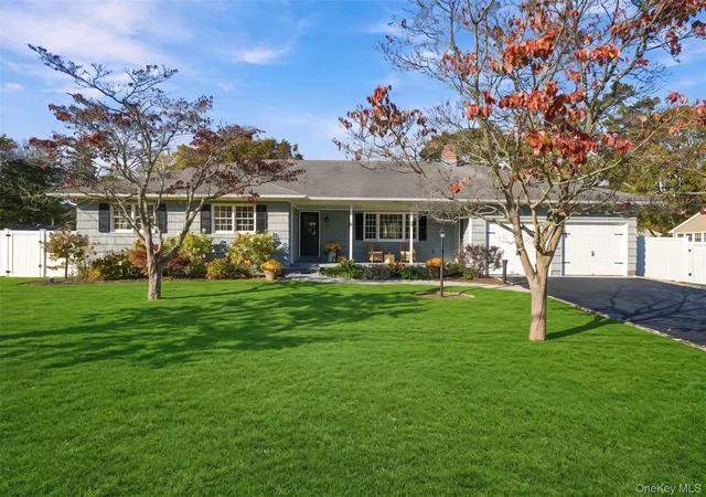 Photo 1 of Single family home for sale at 181 Beaverdam Rd, Islip, NY 11751 | MLS# 1061115 | Listing updated on 2026-10-28