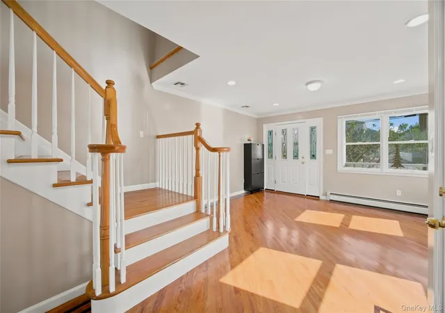 Photo 4 of Single family home for sale at 33 3rd Avenue, North Hempstead, NY 11040 | MLS# 1061130 | Listing updated on 2026-10-29