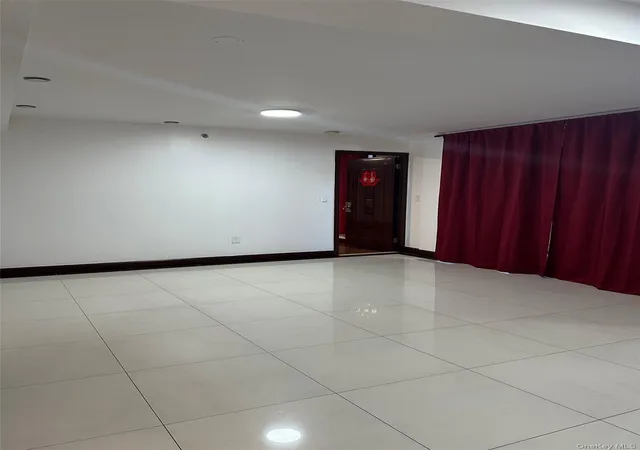 Photo 4 of Condo for sale at 13229 Blossom Ave #4G, Flushing, NY 11355 | MLS# 1061192 | Listing updated on 2026-10-10