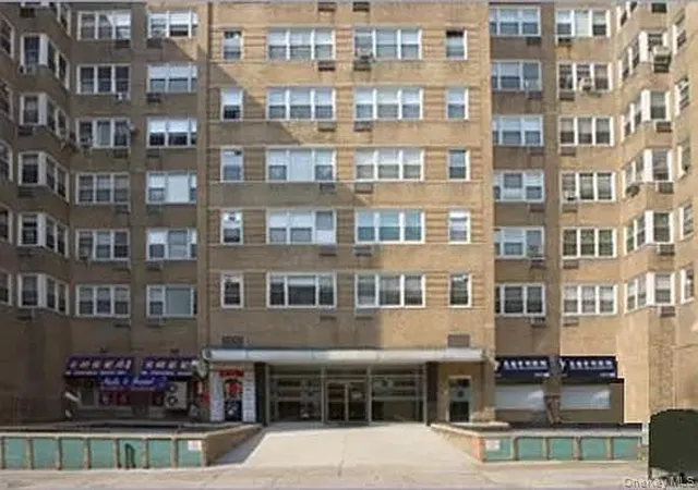 Photo 1 of Condo for sale at 50 Bayard St #8W, New York, NY 10013 | MLS# 1061254 | Listing updated on 2026-10-13