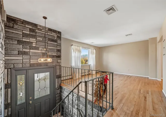 Photo 1 of Single family home for sale at 22 Amy Todt Dr, Monroe, NY 10950 | MLS# 1061258 | Listing updated on 2026-10-23