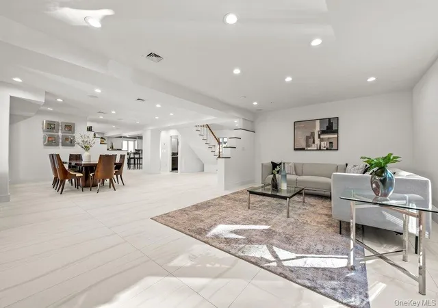 Photo 4 of Single family home for sale at 85-35 Midland Pkwy, New York, NY 11432 | MLS# 1061269 | Listing updated on 2026-10-26