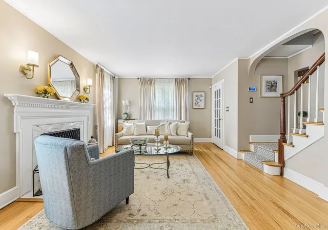 Photo 3 of Single family home for sale at 20 Revere Dr E, Hempstead, NY 11001 | MLS# 1061292 | Listing updated on 2026-10-20