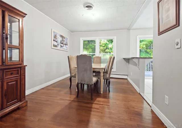 Photo 3 of Single family home for sale at 49 W Burda Pl, Clarkstown, NY 10956 | MLS# 1061368 | Listing updated on 2026-10-26