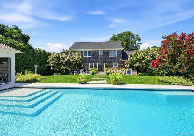 Photo 3 of Single family home for sale at 1165 Shipyard Ln, East Marion, NY 11939 | MLS# 1061404 | Listing updated on 2026-10-19