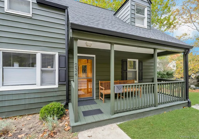 Photo 2 of Single family home for sale at 234 Ferdon Ave, Orangetown, NY 10968 | MLS# 1061430 | Listing updated on 2026-10-20