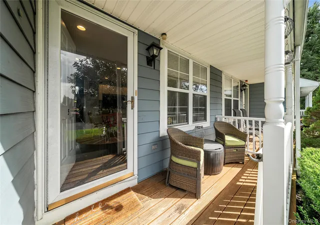 Photo 3 of Single family home for sale at 5 Spruce Ln, Islip, NY 11722 | MLS# 1061450 | Listing updated on 2026-10-13