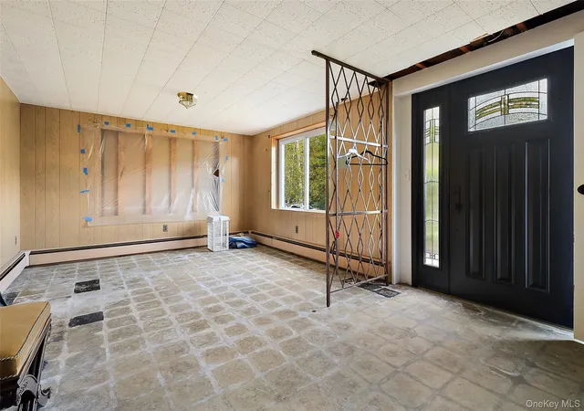 Photo 4 of Single family home for sale at 25 Hill St, Mahopac, NY 10541 | MLS# 1061470 | Listing updated on 2026-10-17