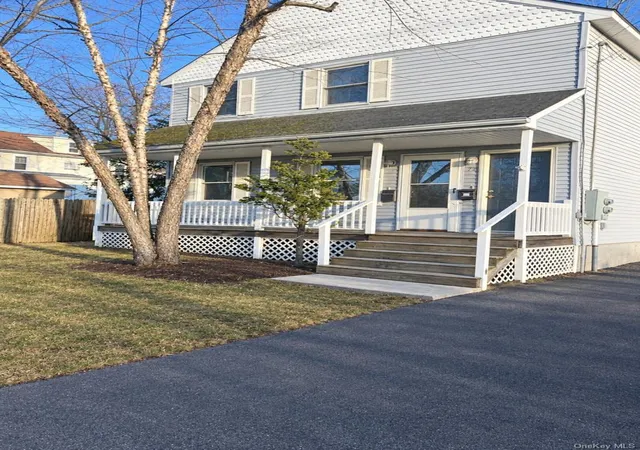 Photo 2 of House for sale at 7 Maryland Ave, Middletown, NY 10940 | MLS# 1061516 | Listing updated on 2026-10-29