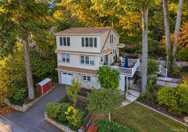 Photo 1 of Single family home for sale at 55 Tanglewylde Rd, Putnam Valley, NY 10537 | MLS# 1061534 | Listing updated on 2026-10-26