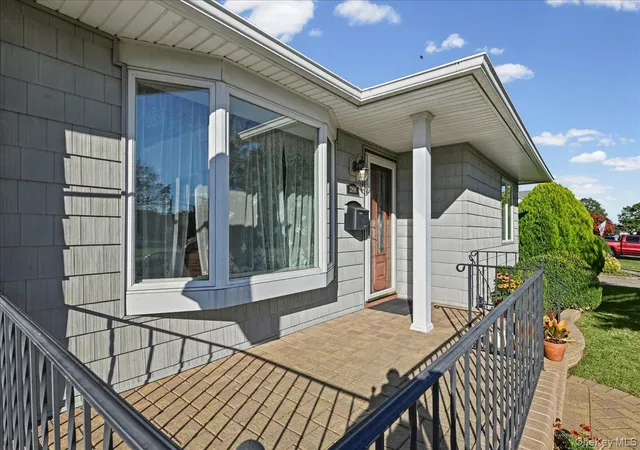 Photo 2 of Single family home for sale at 3209 Mark Alan Dr, Hempstead, NY 11793 | MLS# 1061554 | Listing updated on 2026-10-25