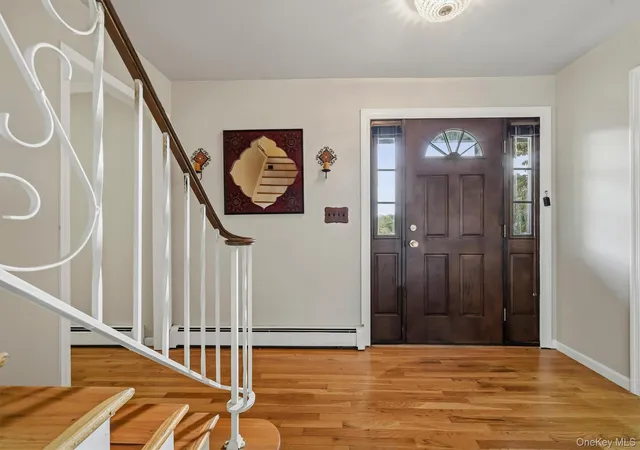 Photo 4 of Single family home for sale at 15 Holly Ridge Rd, Mount Pleasant, NY 10595 | MLS# 1061679 | Listing updated on 2026-10-20