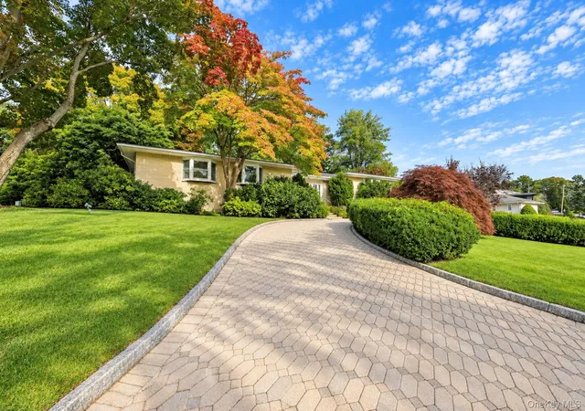 Single family home for sale at 31 Brendon Hl Rd, Scarsdale, NY 10583 | MLS# 1061797