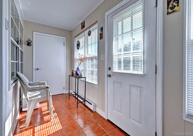 Listing Photo 5 - Condo for sale in building located at 276 Berwick Ct, Brookhaven, NY 11961 - Unit #A