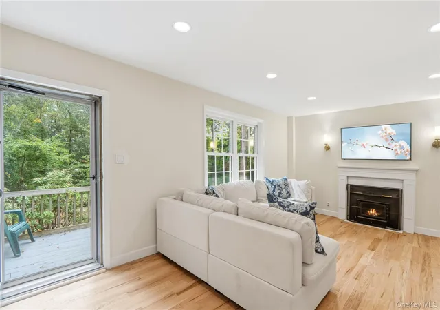 Photo 3 of Single family home for sale at 72 Daly Rd, Huntington, NY 11731 | MLS# 1061910 | Listing updated on 2026-10-28