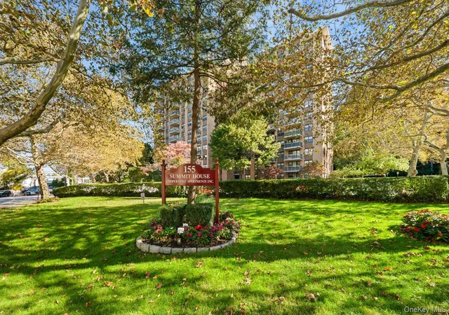 Photo 3 of Condo for sale at 155 Ferris Ave #4E, White Plains, NY 10603 | MLS# 1061913 | Listing updated on 2026-10-21