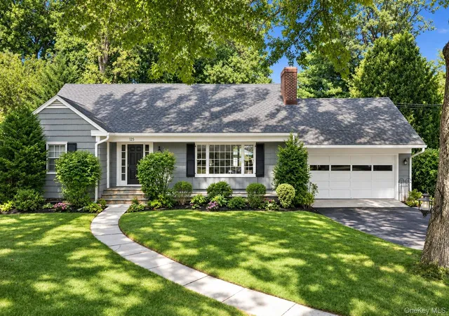 Photo 2 of Single family home for sale at 125 Betsy Brown Rd, Rye Town, NY 10573 | MLS# 1061975 | Listing updated on 2026-10-20