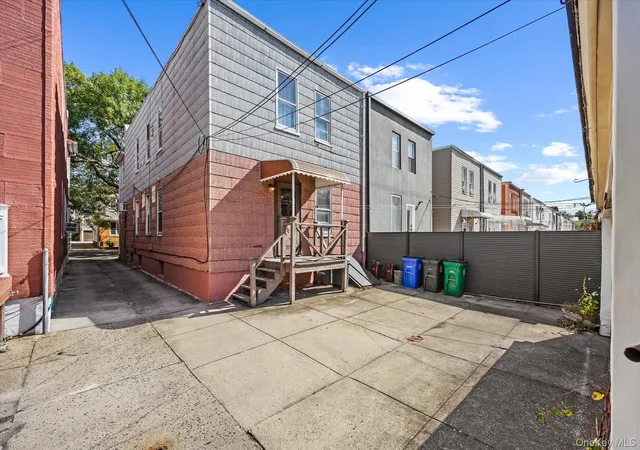 Photo 4 of House for sale at 7006 67th Street, New York, NY 11385 | MLS# 1061990 | Listing updated on 2026-10-17