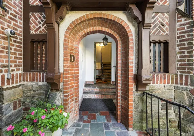 Listing Photo 3 - Condo for sale in building located at 66 Milton Rd, Rye, NY 14850 - Unit #D43