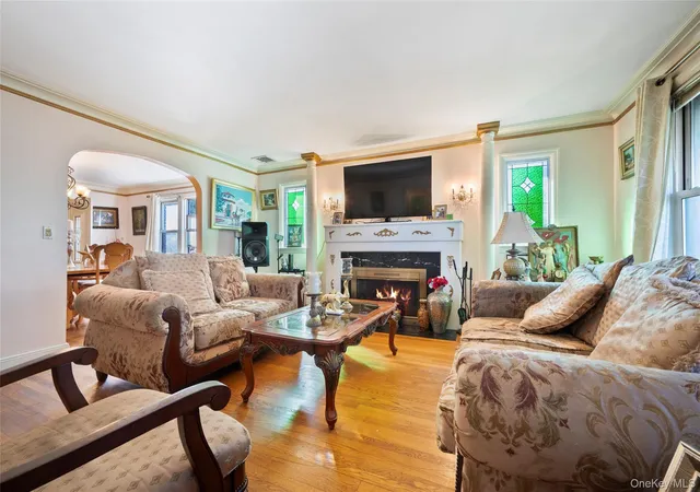 Photo 3 of Single family home for sale at 36 Hayward St, Yonkers, NY 10704 | MLS# 1062024 | Listing updated on 2026-10-28