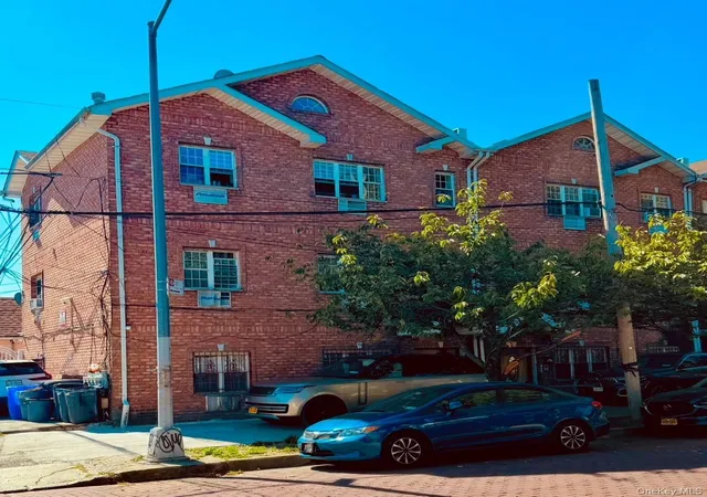 Multi family home for sale at 14508 88th Avenue, New York, NY 11435 | MLS# 1062025