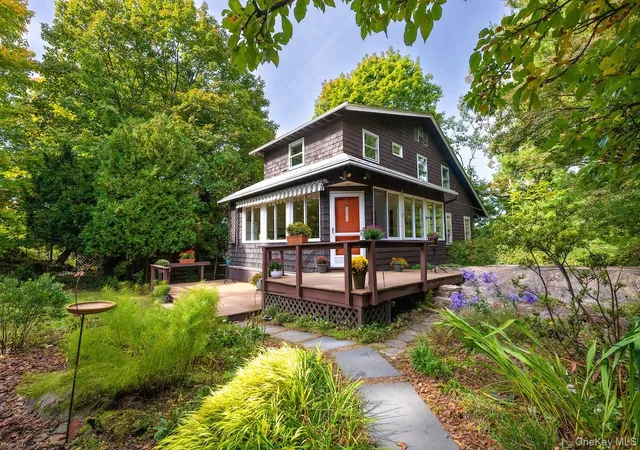 Photo 1 of Single family home for sale at 34 Chestnut Dr, Greenburgh, NY 10706 | MLS# 1062121 | Listing updated on 2026-10-25