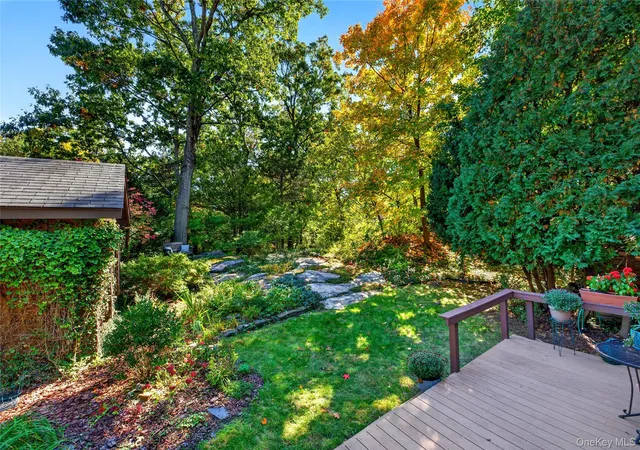 Photo 4 of Single family home for sale at 34 Chestnut Dr, Greenburgh, NY 10706 | MLS# 1062121 | Listing updated on 2026-10-25