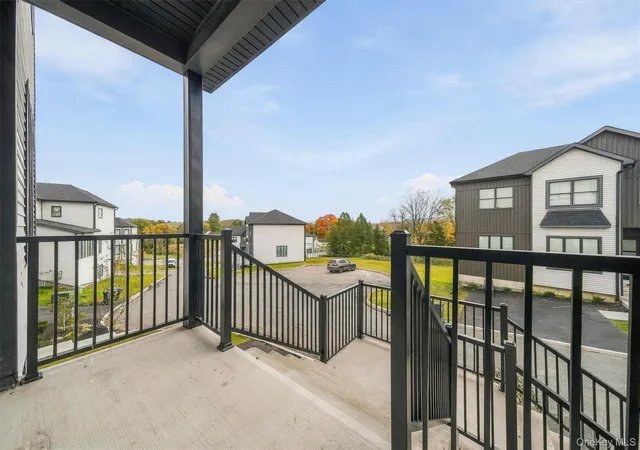 Photo 4 of Single family home for sale at 2 Periwinkle Ct, Chester Town, NY 10918 | MLS# 1062146 | Listing updated on 2026-10-18