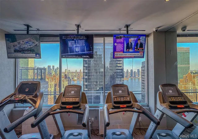 Photo 4 of House for sale at 300 E 40th Street #12E, New York, NY 10016 | MLS# 1062222 | Listing updated on 2026-10-14