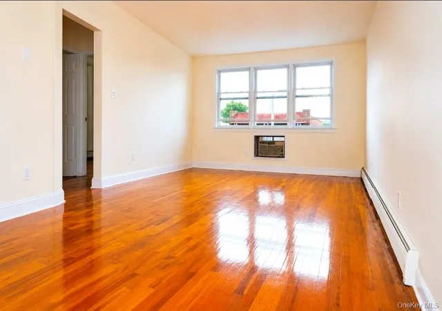 Photo 1 of House for sale at 2890 E 195th Street, New York, NY 10461 | MLS# 1062260 | Listing updated on 2026-10-15