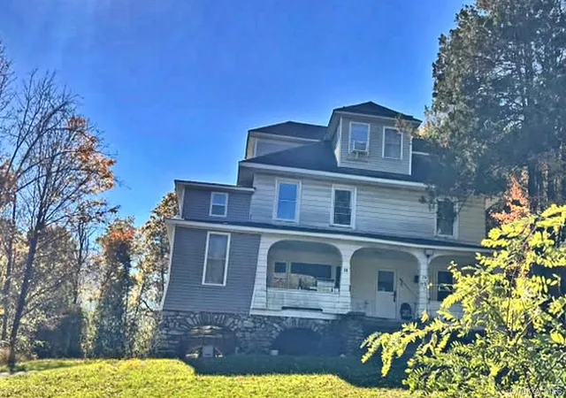 Photo 1 of House for sale at 26 Summit Ave, Monroe, NY 10926 | MLS# 1062291 | Listing updated on 2026-10-30