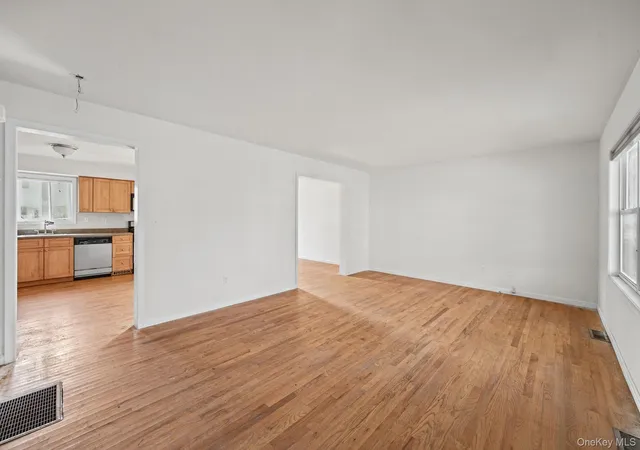 Photo 4 of Single family home for sale at 27 Thompson St, Port Jervis, NY 12771 | MLS# 1062296 | Listing updated on 2026-10-21