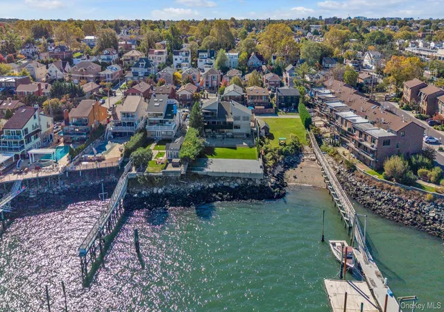 Photo 4 of Single family home for sale at 154-43 Riverside Dr, New York, NY 11357 | MLS# 1062299 | Listing updated on 2026-10-17