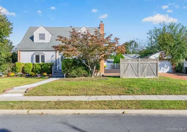 Photo 1 of Single family home for sale at 484 Croyden Rd, Hempstead, NY 11530 | MLS# 1062391 | Listing updated on 2026-10-21
