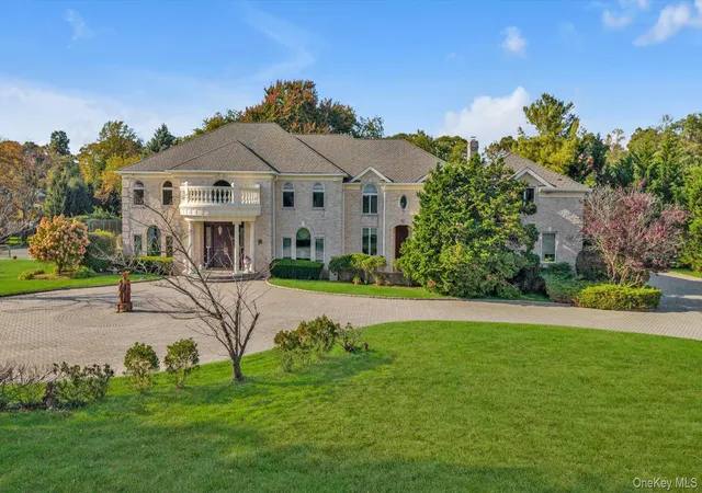 Photo 1 of Single family home for sale at 11 Polo Dr, North Hempstead, NY 11568 | MLS# 1062443 | Listing updated on 2026-10-29