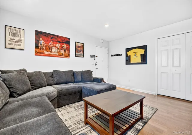 Listing Photo 5 - Condo for sale in building located at 378 Richard Ct, Haverstraw, NY 10970