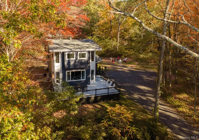 Photo 2 of Single family home for sale at 275 Mountain Ave, Cairo, NY 12413 | MLS# 1062530 | Listing updated on 2026-10-29