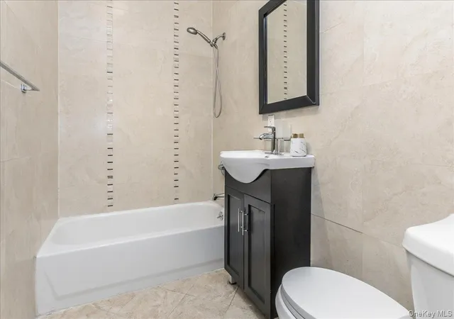 Photo 4 of Condo for sale at 8424 Lefferts Blvd #2C, New York, NY 11415 | MLS# 1062564 | Listing updated on 2026-10-28