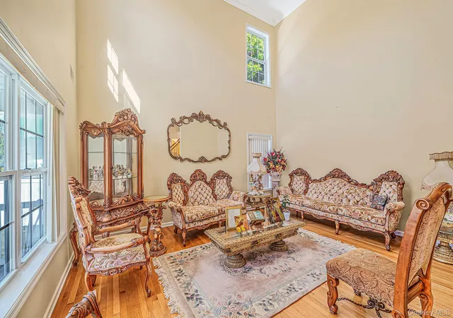 Photo 4 of Single family home for sale at 40 Bloomington St, Brookhaven, NY 11763 | MLS# 1062609 | Listing updated on 2026-10-27