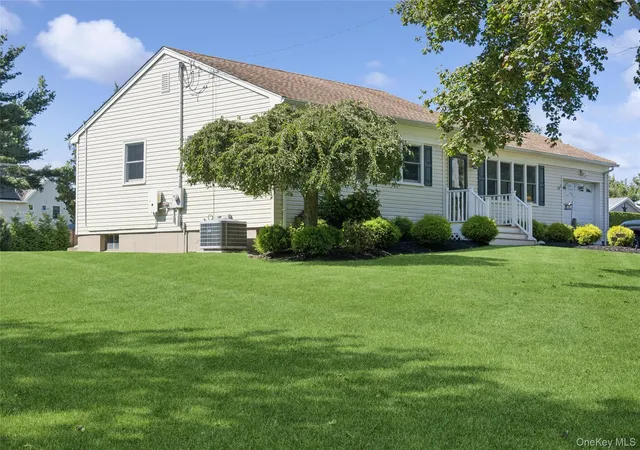 Single family home for sale at 4105 Deep Hole Dr, Southold, NY 11952 | MLS# 1062645