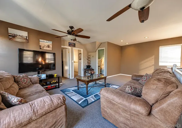 Photo 3 of Single family home for sale at 148 Kingfisher Rd, Hempstead, NY 11756 | MLS# 1062658 | Listing updated on 2026-10-27