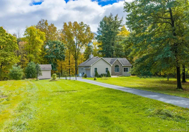 Photo 3 of Single family home for sale at 576 Burlingham Rd, Mamakating, NY 12721 | MLS# 1062668 | Listing updated on 2026-10-21