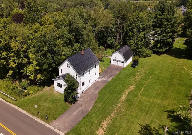 Photo 3 of Single family home for sale at 1709 Glenwood Rd, Vestal, NY 13850 | MLS# 1062738 | Listing updated on 2026-10-21