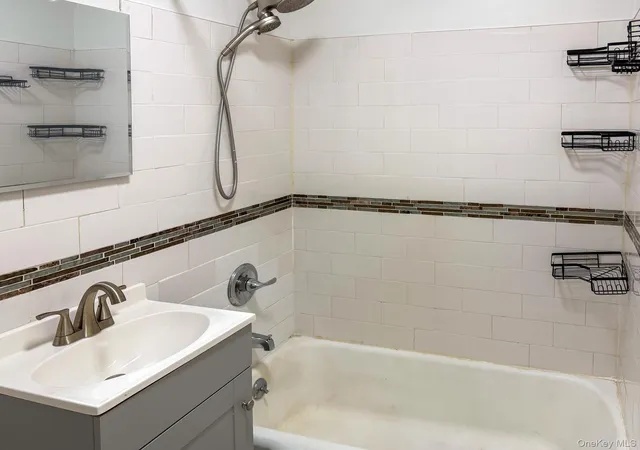 Photo 4 of House for sale at 222 Smith #3B, Freeport, NY 11520 | MLS# 1062774 | Listing updated on 2026-10-18