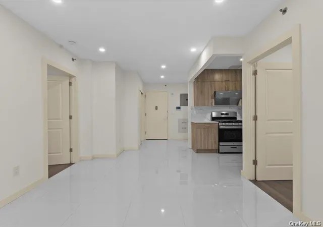 Listing Photo 4 - Condo for sale in Kew Gardens Tower located at 124-28 Queens Blvd, New York, NY 11415 - Unit #9A