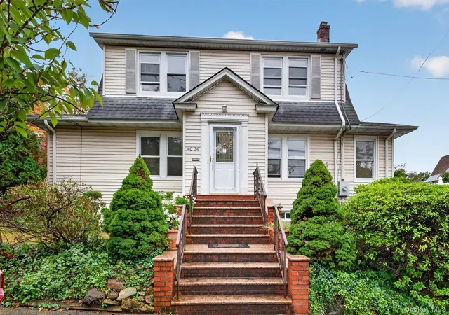 Photo 1 of Single family home for sale at 4634 Iris Ln, North Hempstead, NY 11020 | MLS# 1062811 | Listing updated on 2026-10-28