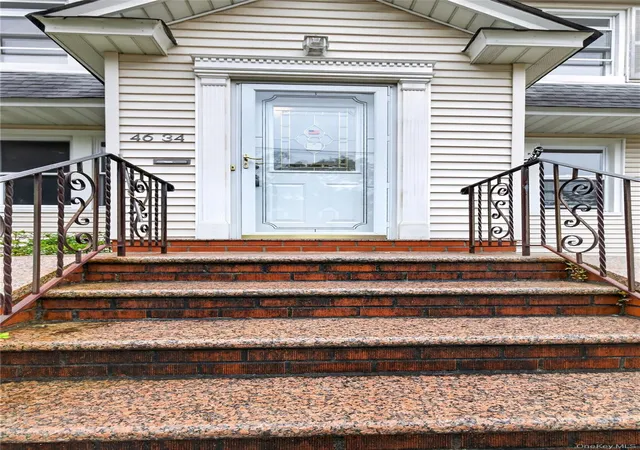 Photo 2 of Single family home for sale at 4634 Iris Ln, North Hempstead, NY 11020 | MLS# 1062811 | Listing updated on 2026-10-28