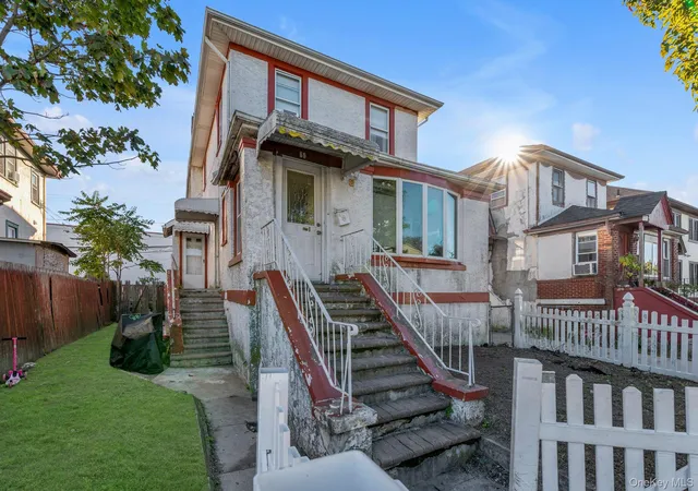 Photo 3 of Multi family home for sale at 60 E Market St, Long Beach, NY 11561 | MLS# 1062825 | Listing updated on 2026-10-20