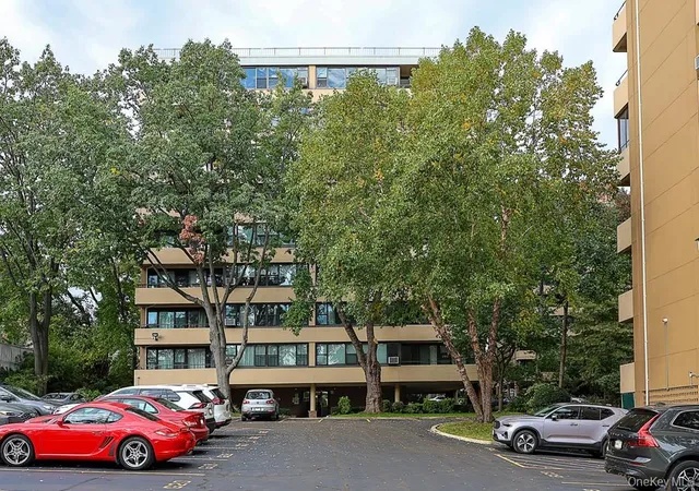 Condo for sale at 10-34 166th Street #9D, New York, NY 11357 | MLS# 1062833